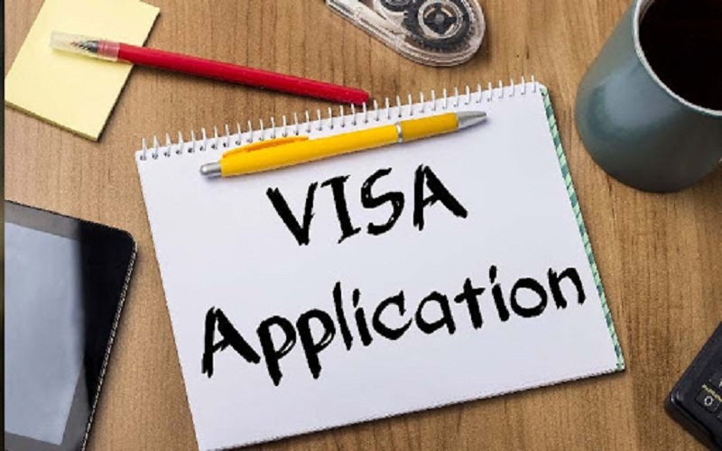 Chuẩn bị hồ sơ gia hạn visa cho người nước ngoài